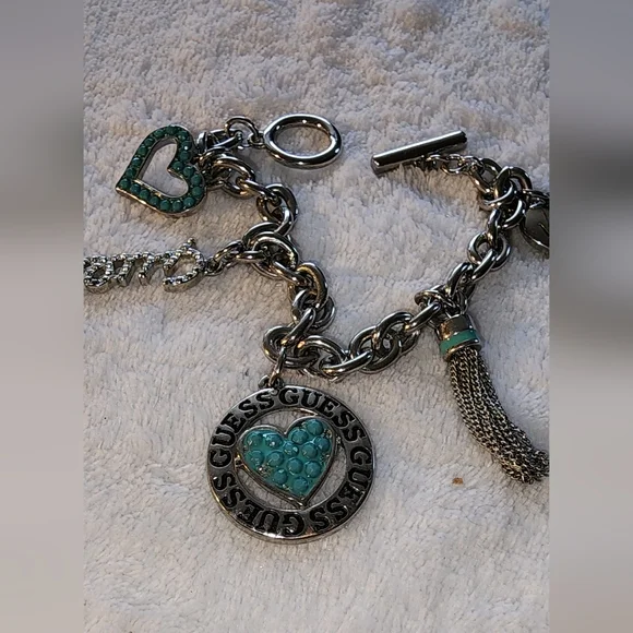 GUESS Silver-Tone Turquoise Heart & Charm Toggle Bracelet - Picture 4 of 11